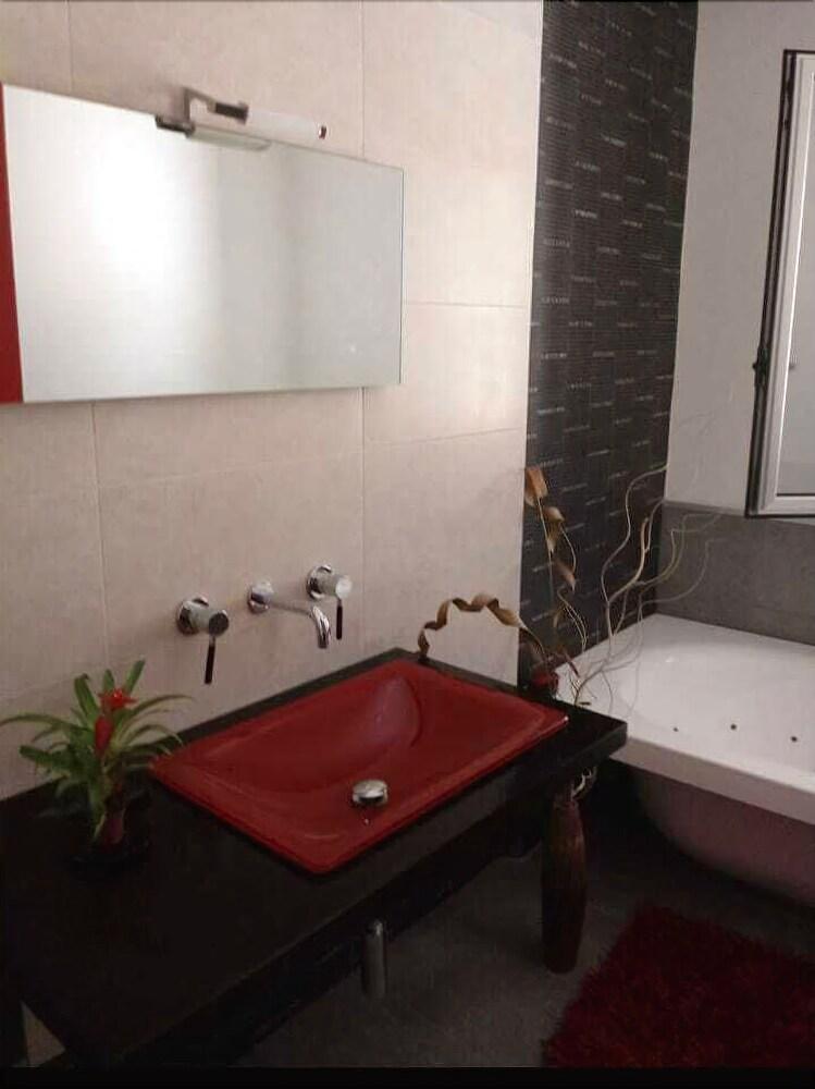 B&B Omer Шака Екстериор снимка